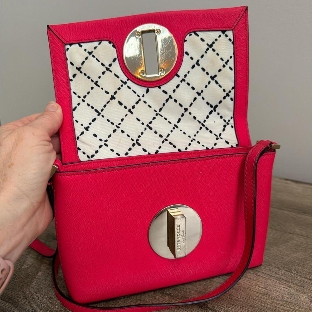 Kate Spade Newbury Lane Pink Leather Crossbody Gold Logo Purse Shoulder Bag - Picture 4 of 11